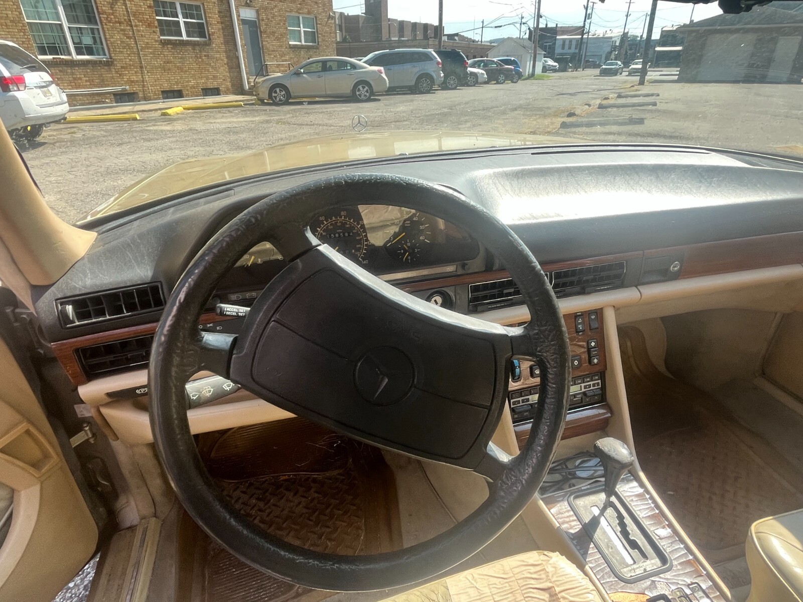 1990 Mercedes-Benz 350 SDL Turbo sedan - photo 5