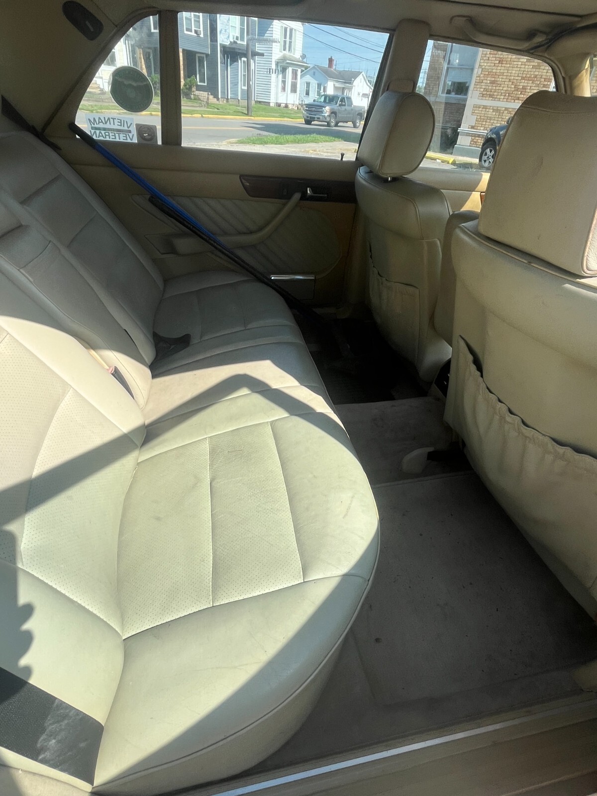 1990 Mercedes-Benz 350 SDL Turbo sedan - photo 8