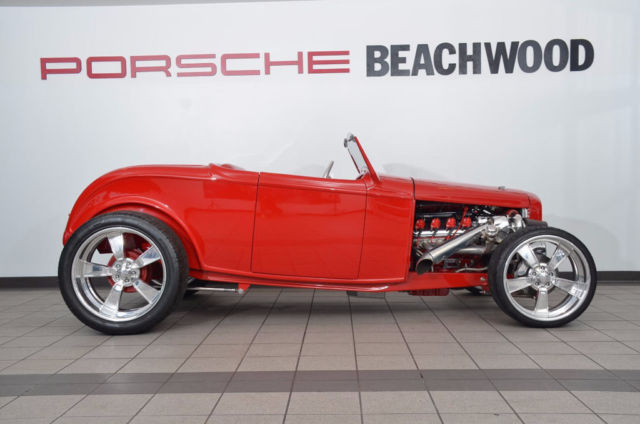2012 SEMA Roadster for Autometer, Twin Turbo 5.3L Aluminium Small Block 1932 Ford Model 18 Deluxe