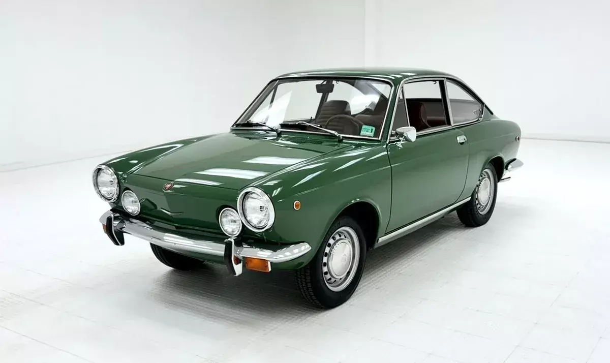 2013 Hemmings Feature Car/Garage Kept/Rebuilt 903cc I4/Original Interior 1969 Fiat 850 Fastback Coupe