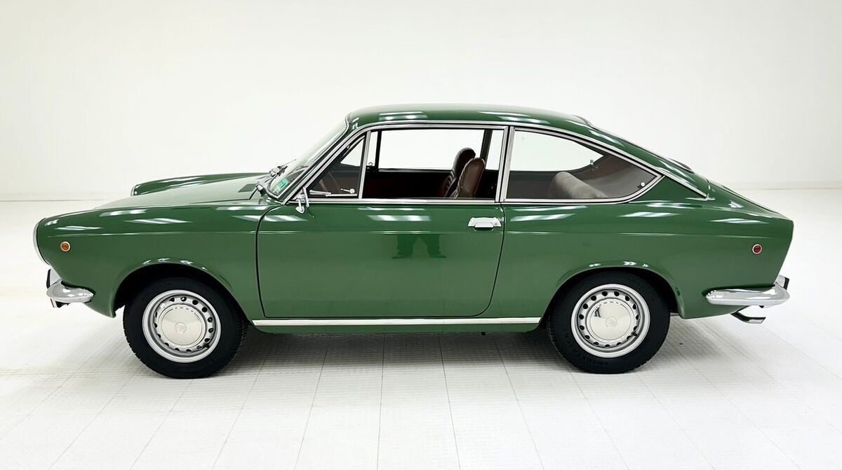 1969 Fiat 850 Fastback Coupe - photo 2