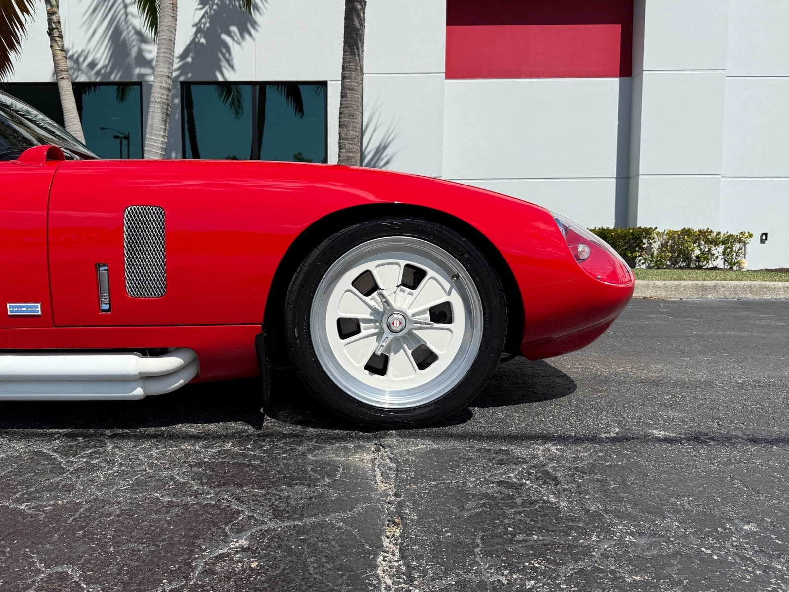 1965 Shelby Daytona Coupe Superformance - photo 10