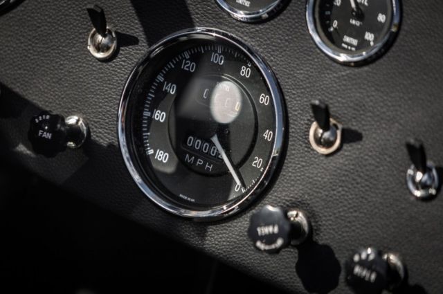 1965 Shelby Superformance MKIII - photo 8