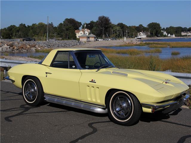 1966 Chevrolet Corvette YELLOW - photo 10