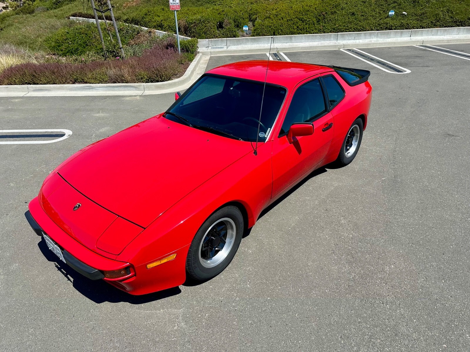 1984 Porsche 944 5-Speed Manual only 26k original miles MINT condition! - photo 8