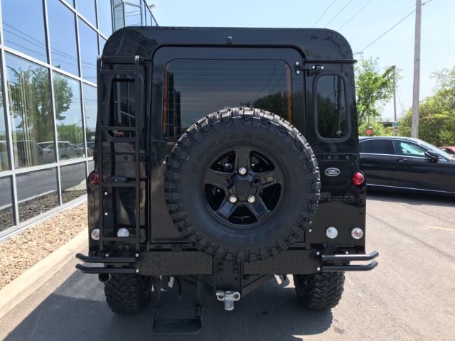 1900 Land Rover Defender 100 TD5 year 2000/2018 - photo 10