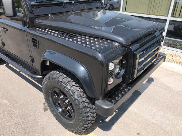1900 Land Rover Defender 100 TD5 year 2000/2018 - photo 7