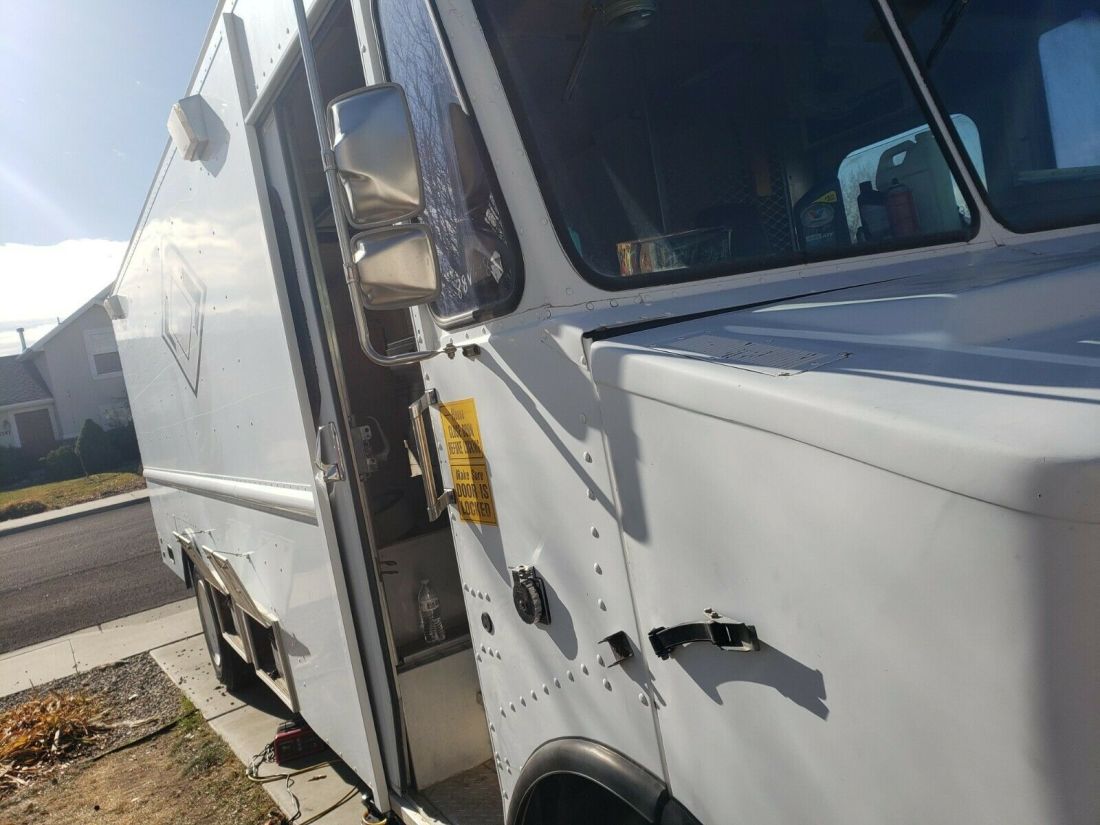 1988 Chevrolet Express P6T042 - photo 3