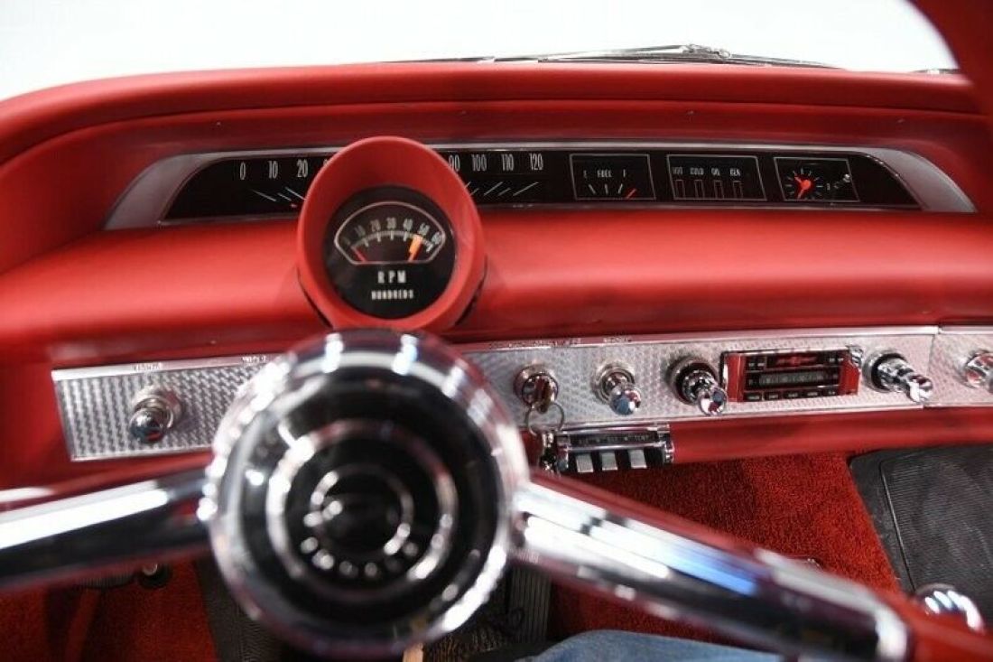 1964 Chevrolet Impala SS - photo 2