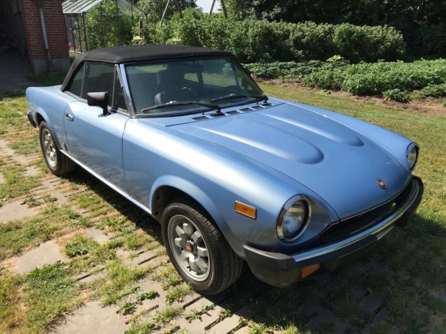 1982 Fiat 124 Spider leather - photo 2