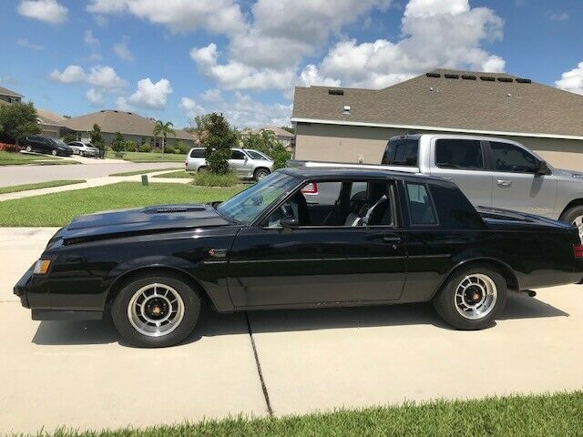 20k Miles - Original paint - interior Mint condition 1987 Buick Grand National