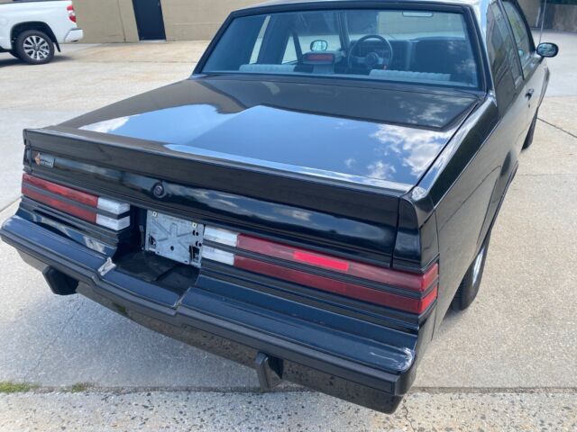 1987 Buick Grand National 20k orig miles PRISTINE - photo 4