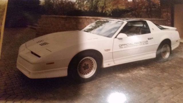 20TH ANNIVERSARY 1989 PONTIAC TURBO TRANS AM INDIANAPOLIS 500 PACE CAR 1989 Pontiac Trans Am Turbo Trans Am