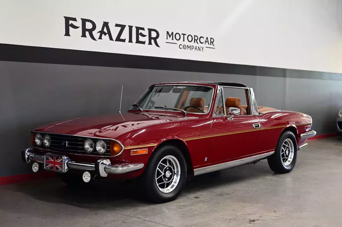 211 PICTURES POSTED of this MAGNIFICIENT example of a RARE TRIUMPH STAG 1973 Triumph Stag