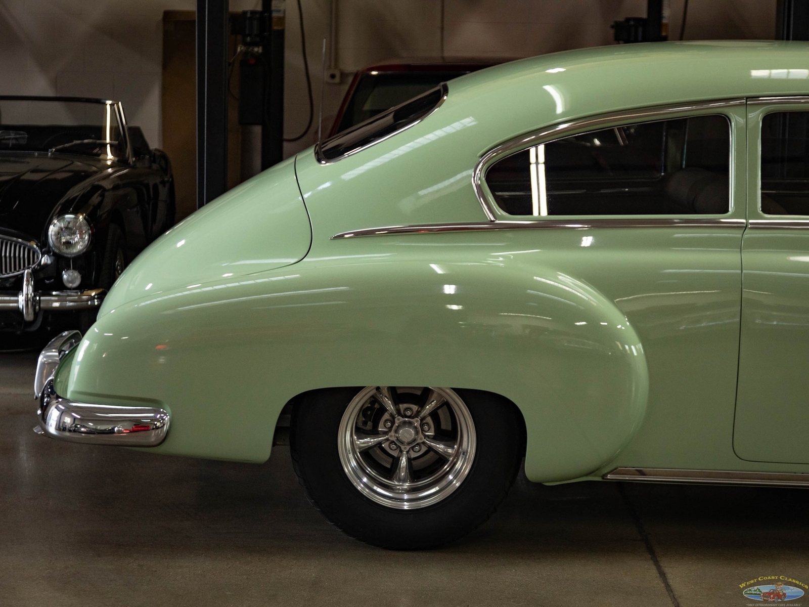 1950 Chevrolet Special Fleetline 2 Door Sedan Custom - photo 2