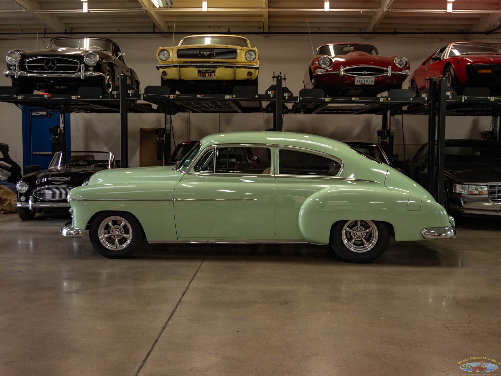 1950 Chevrolet Special Fleetline 2 Door Sedan Custom - photo 6
