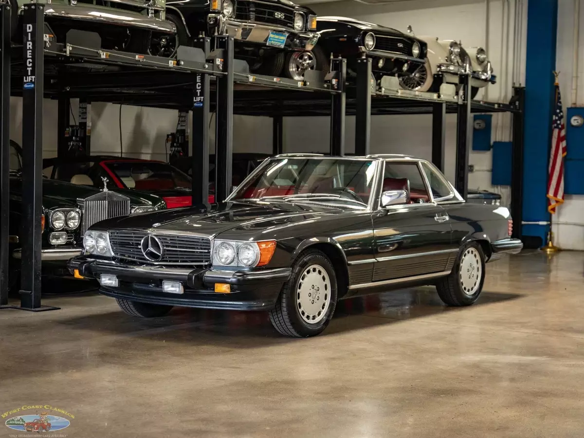 21785 Miles 5L NA V8 single overhead cam (SOHC) 16V 4-Speed AutomaticConvertible 1987 Mercedes-Benz SL-Class Convertible Roadster with 21K orig miles