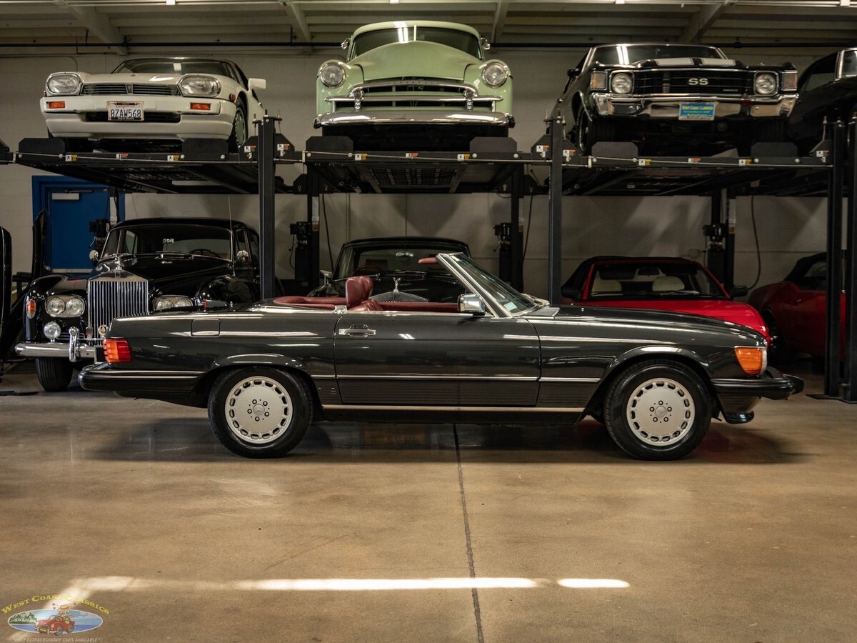 1987 Mercedes-Benz SL-Class Convertible Roadster with 21K orig miles - photo 3