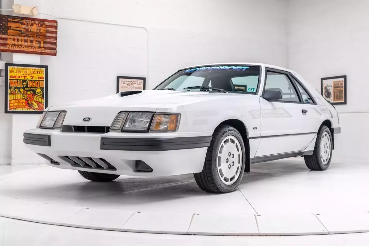 21k miles / Competition Package / New tires / Service Docs / Receipts 1986 Ford MUSTANG SVO
