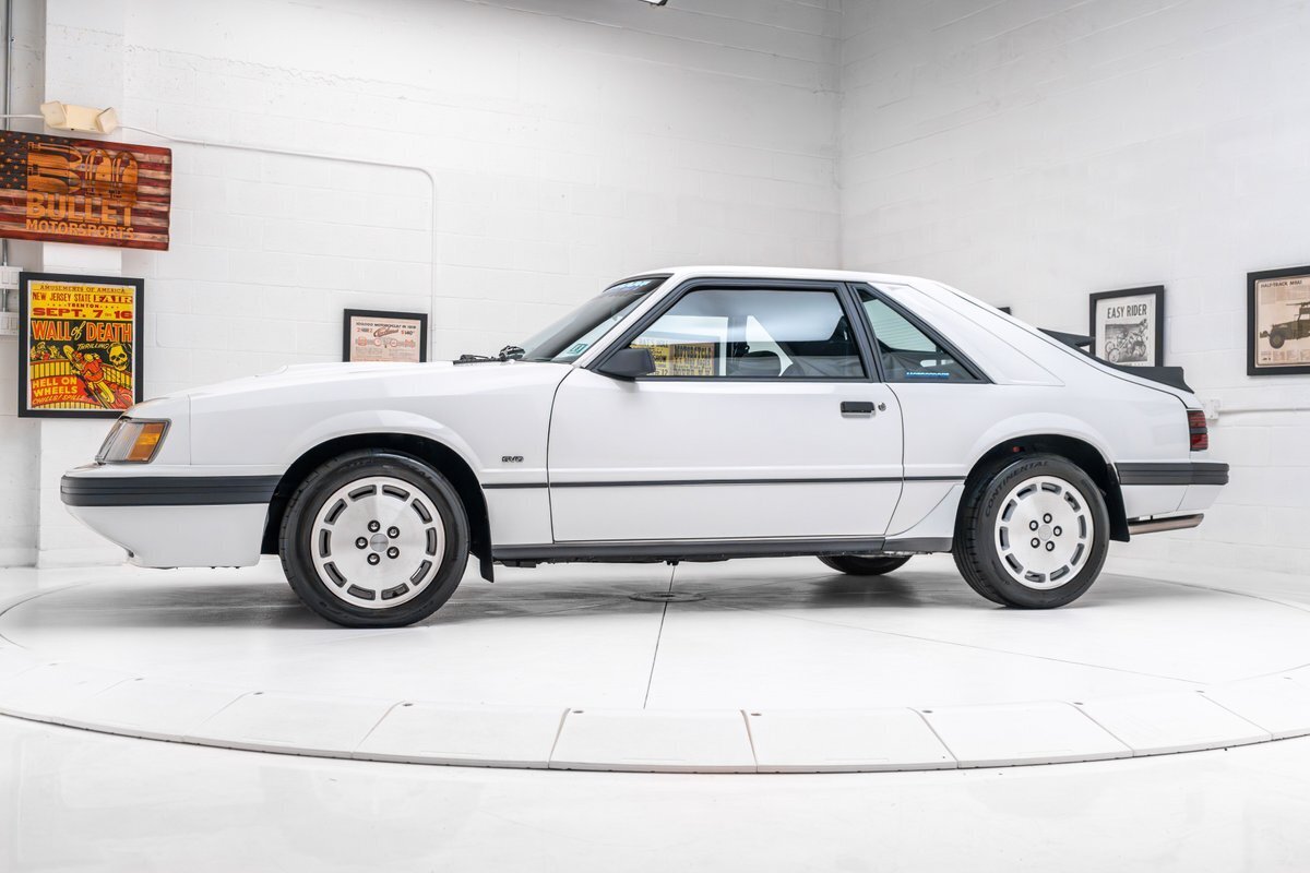 1986 Ford MUSTANG SVO - photo 4