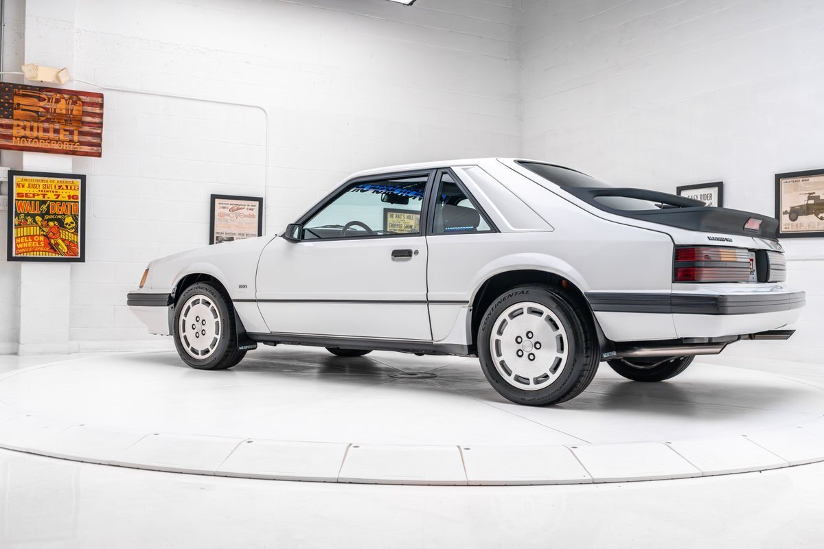 1986 Ford MUSTANG SVO - photo 6