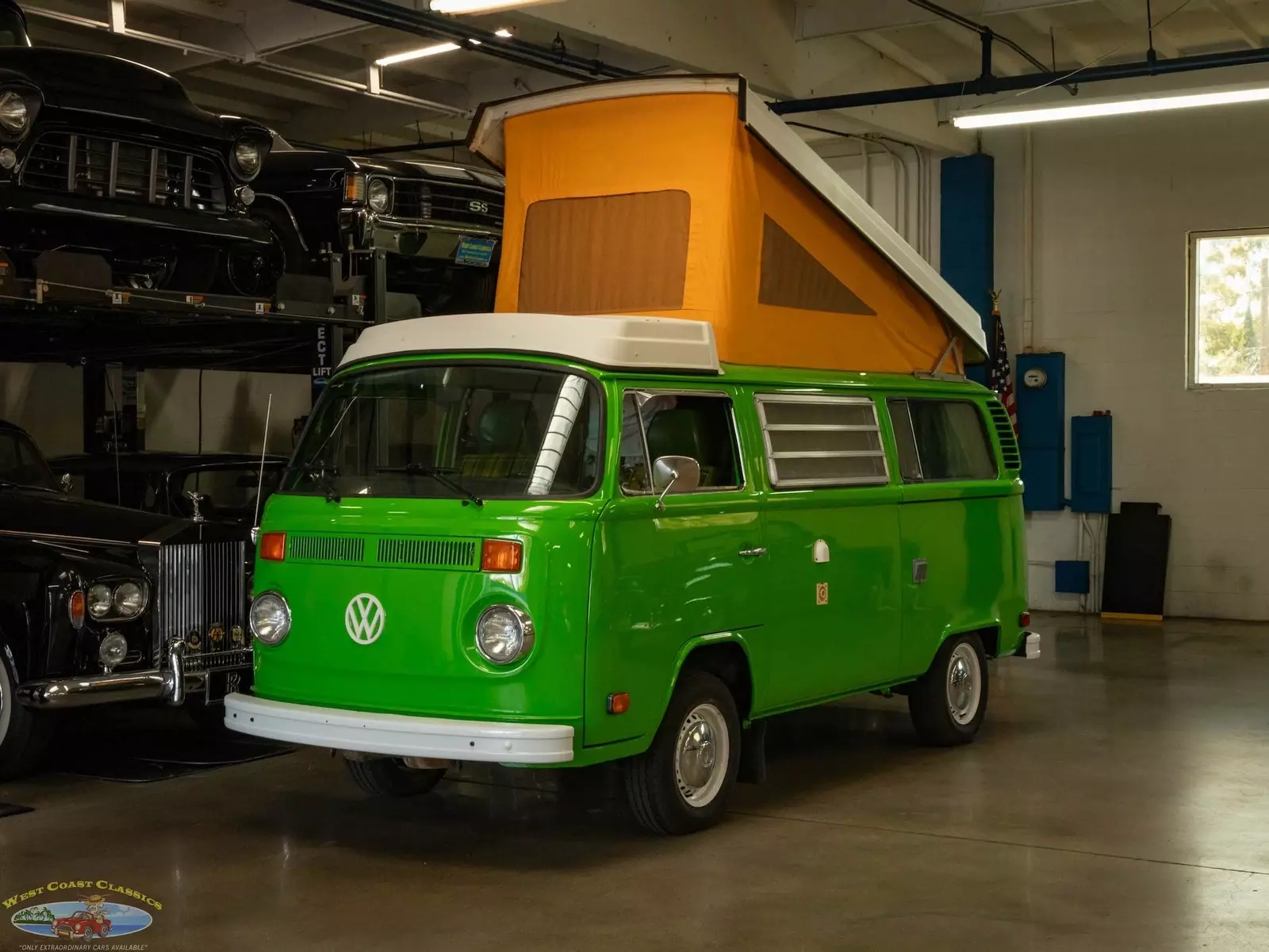 22028 Miles 4 cyl 4 speed manual 1977 Volkswagen Pop Top Camper Van Bus