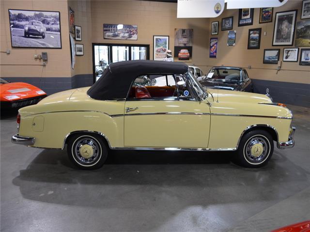 1959 Mercedes-Benz 200-Series -- - photo 10