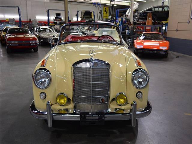 1959 Mercedes-Benz 200-Series -- - photo 2