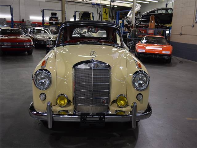 1959 Mercedes-Benz 200-Series -- - photo 3