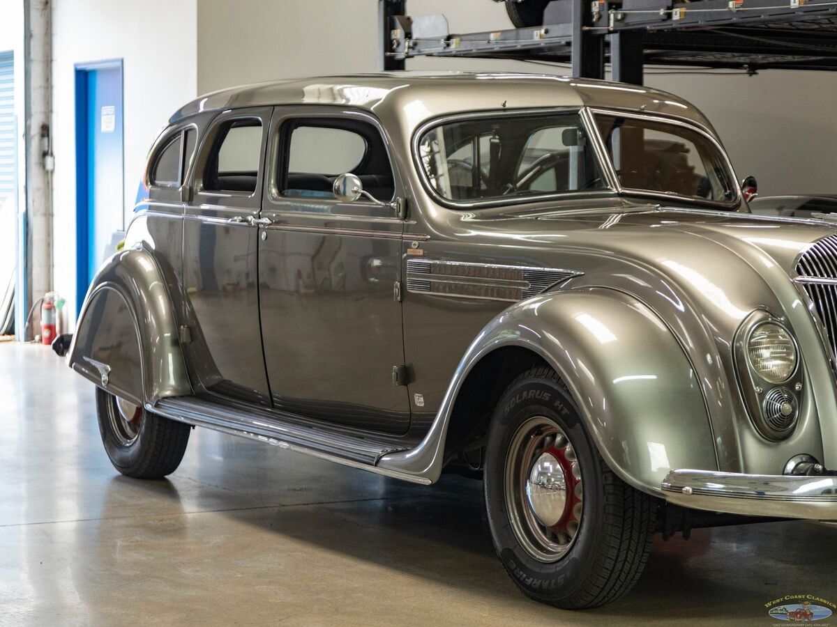 1936 Chrysler Airflow Series C11 LeBaron Custom Imperial 323.5 8 cyl Sedan - photo 11