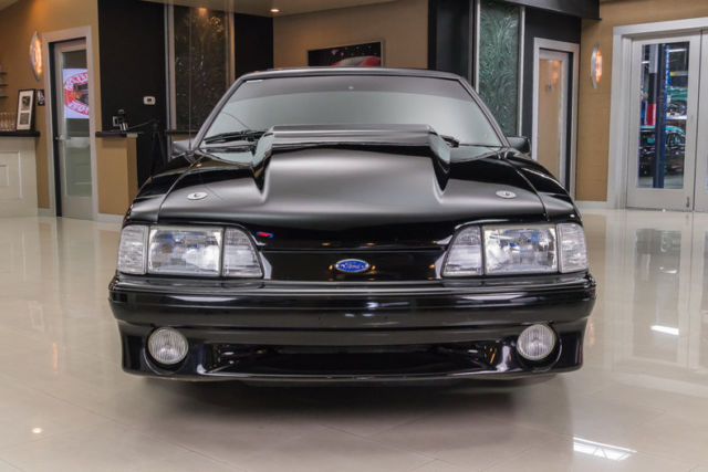 1990 Ford Mustang GT Hatchback 2-Door - photo 7