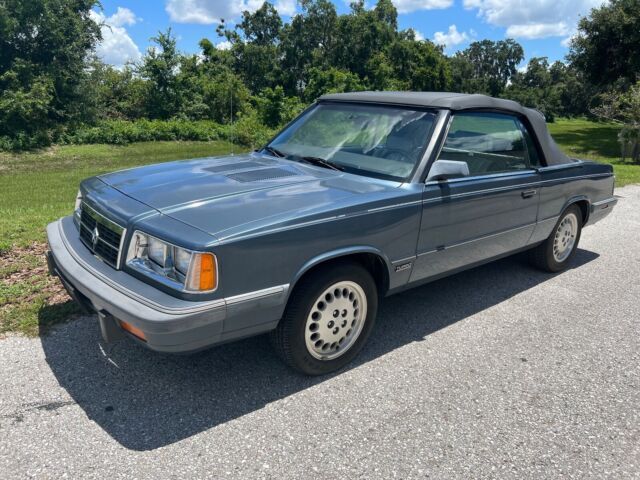 1986 Dodge 600ES Convertible - photo 2