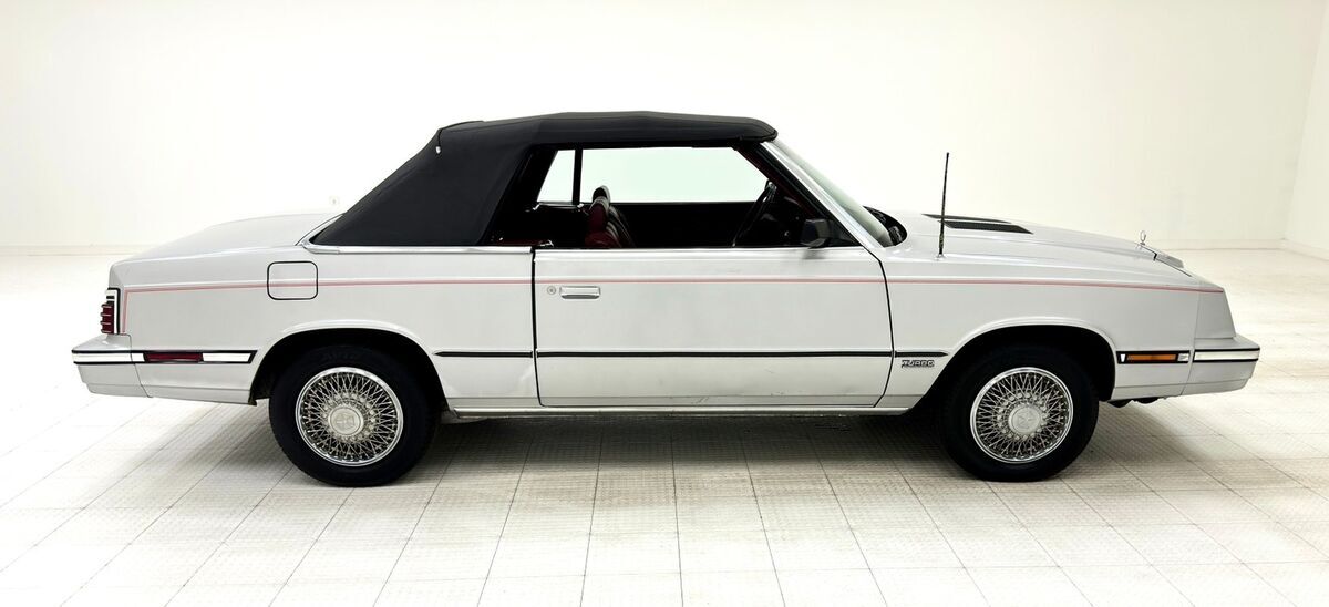 1985 Chrysler LeBaron Turbo Convertible - photo 9