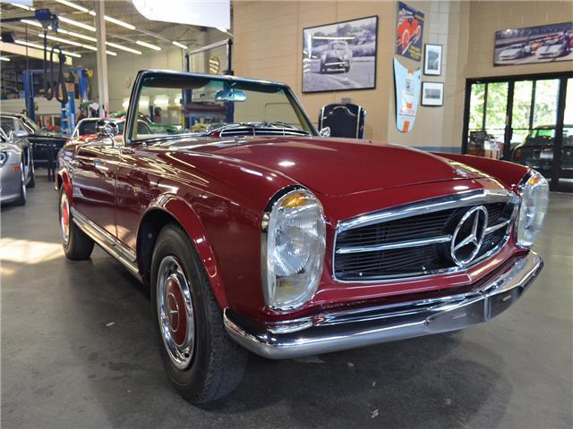 1965 Mercedes-Benz 200-Series -- - photo 4