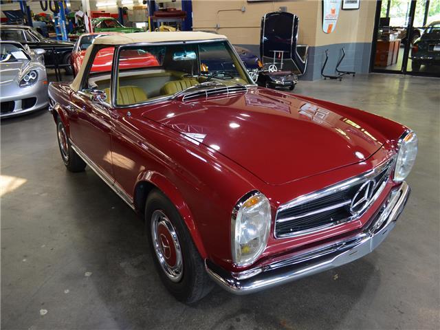 1965 Mercedes-Benz 200-Series -- - photo 5