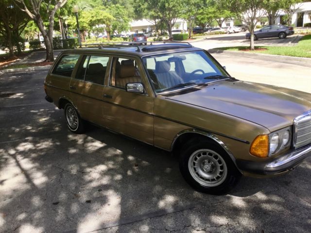 1984 Mercedes-Benz 200-Series - photo 3