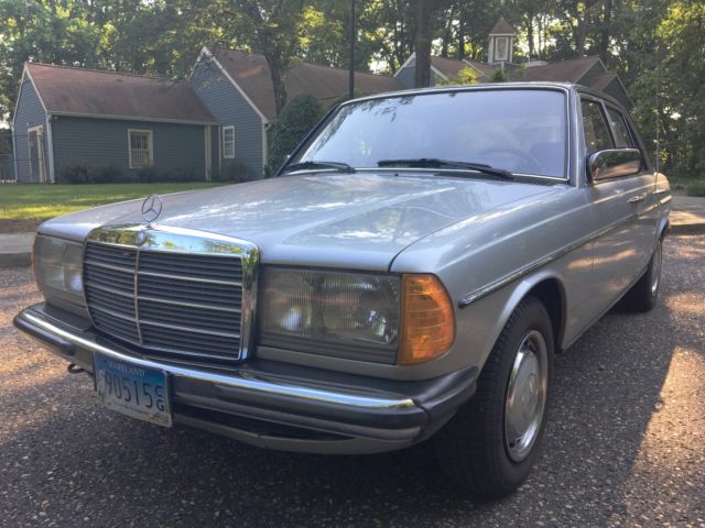 230E SUPER CLEAN LOW ORIGINAL MILES WELL MAINTAINED GARAGED PRISTINE 1984 Mercedes-Benz 200-Series EURO 230E LOW ORIGINAL MILES GARAGED PRISTINE