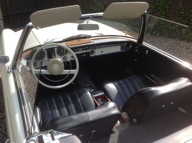 1964 Mercedes-Benz SL-Class 230SL PAGODA BOTH TOPS - photo 10