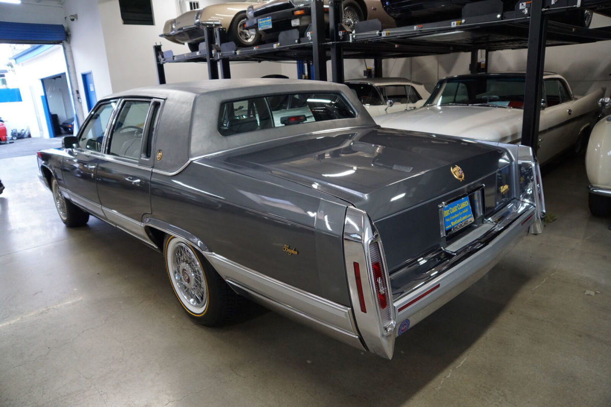 1992 Cadillac 5.0L V8 Brougham with 23K original miles - photo 11