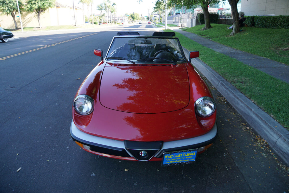 1988 Alfa Romeo Spider Graduate Convertible with 23K original mile Graduate - photo 7