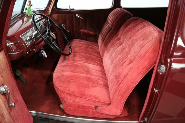 1940 Ford Tudor Sedan Deluxe - photo 5