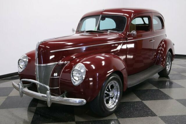 1940 Ford Tudor Sedan Deluxe - photo 6