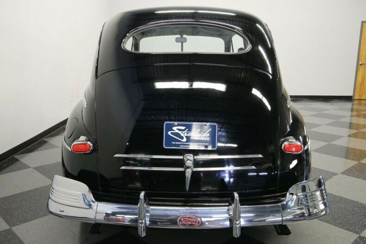 1946 Ford Tudor - photo 12