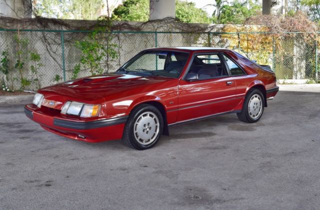 2.3L Turbo Rare Color Combo Well Documented 25,264 Miles No Rust Clean Carfax 1986 Ford Mustang SVO