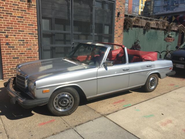 1975 Mercedes-Benz 200-Series 240D 59K ORIGINAL MILES GARAGED CLEAN MAINTAINED - photo 9