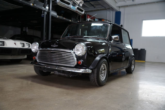 24760 Miles 998 cc Manual2 Dr Hatchback 1965 Mini Cooper Mark I 998cc Hatchback --