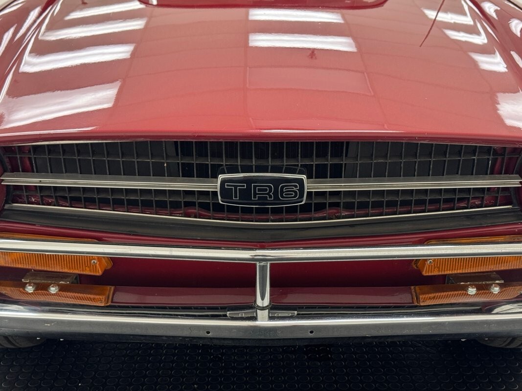 1974 Triumph TR-6 Roadster - photo 12