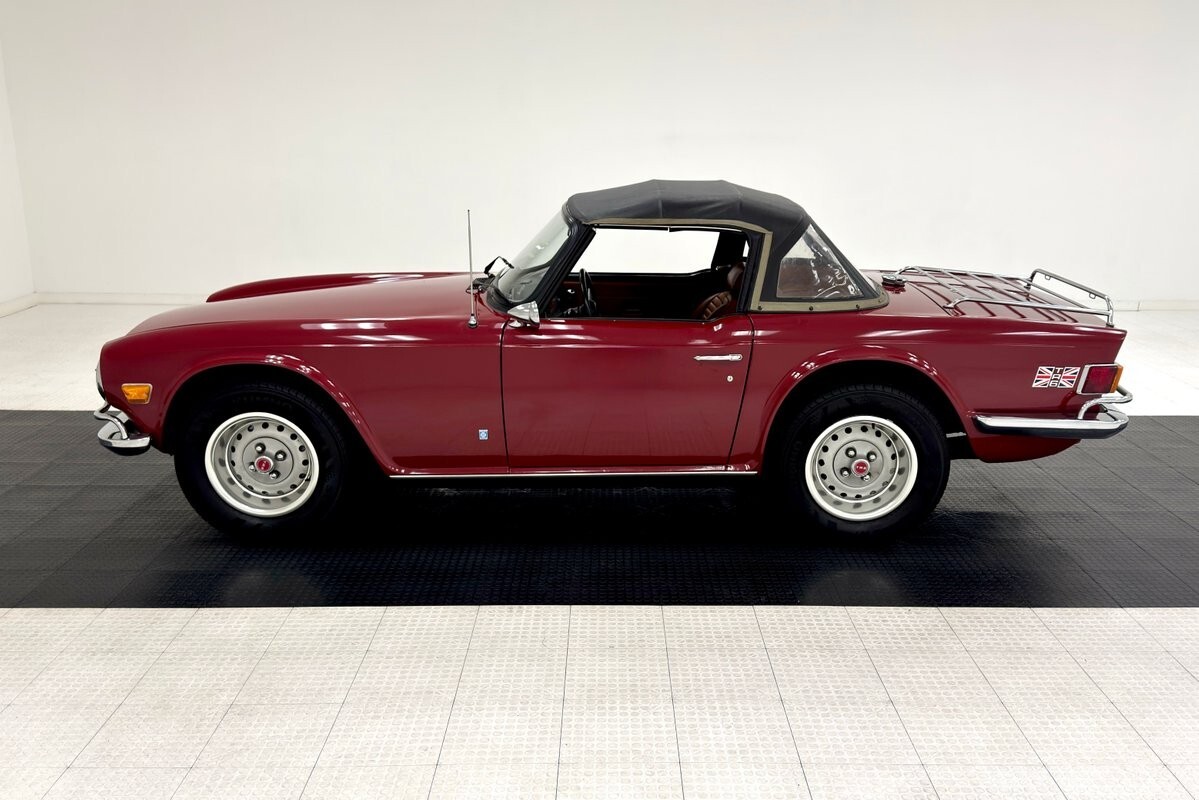 1974 Triumph TR-6 Roadster - photo 3