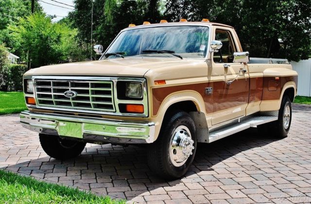 24ks real deal miles 85 Ford F350 Diesel Factory Air Conditioning Power Steering 1985 Ford F-350 XLT 24k Original Miles Diesel 4-Speed Immaculate
