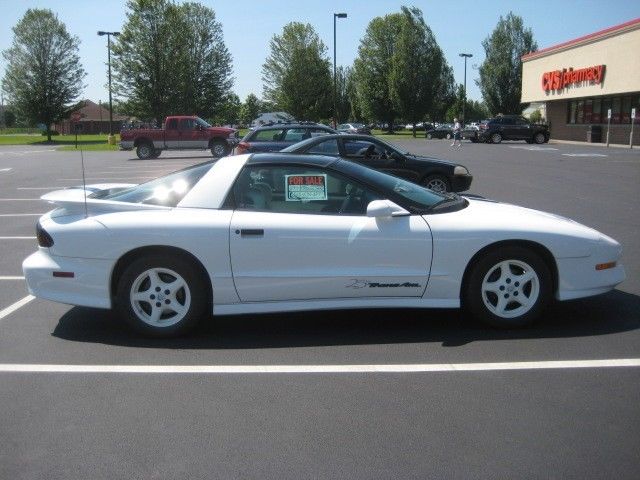 1994 Pontiac Firebird - photo 8